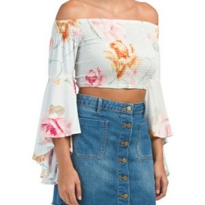 Jaase, Off Shoulder, Bell Sleeve Crop Top, L